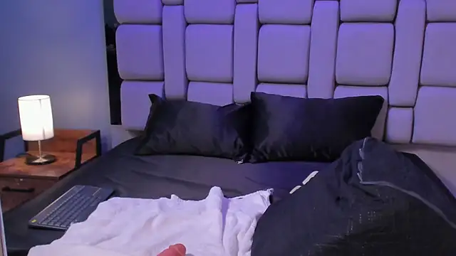 Belanny online show from April 5, 2026, 4:19 am