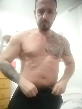 Tonybp84 online show from December 16, 2025, 3:33 am