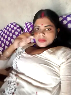 Sexy Rajkumari123 online show from March 17, 2026, 3:42 am