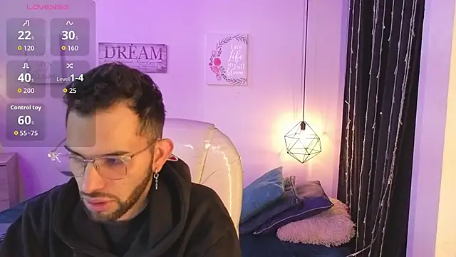 annie and ryan online show from February 15, 2026, 4:24 am