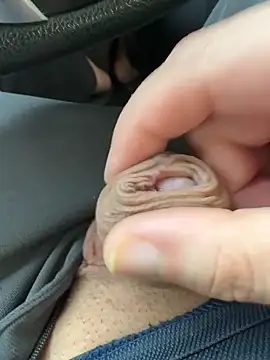 Snapshot of mynameissac chatting on December 18, 2025, 5:01 am mynameissac online show from December 18, 2025, 5:01 am