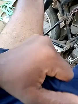 loki-king-143 online show from April 25, 2026, 12:08 pm