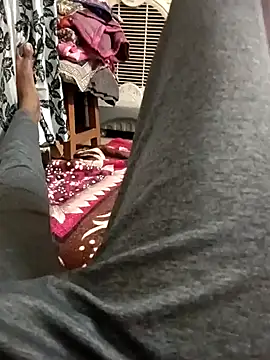 loki-king-143 online show from March 22, 2026, 10:28 am