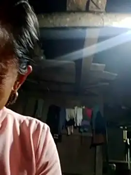 Snapshot of _CTMay_77 chatting on February 14, 2026, 1:33 pm CTMay 77 online show from February 14, 2026, 1:33 pm