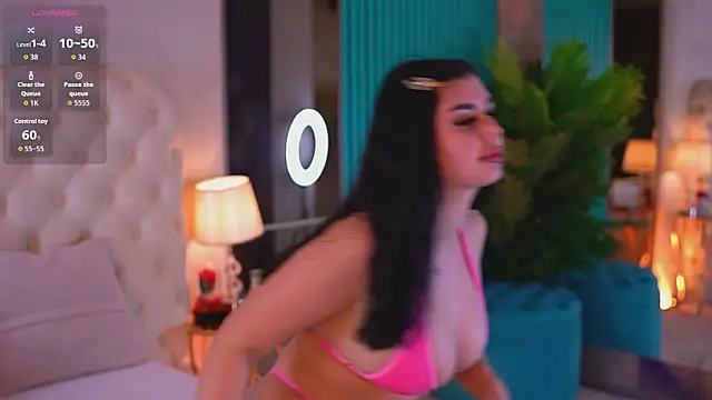 LexaRhodes online show from March 5, 2026, 1:51 pm