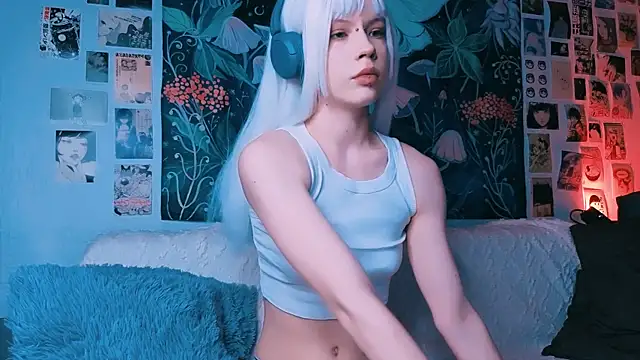 Snapshot of PeacchyPawss chatting on January 15, 2026, 2:53 pm PeacchyPawss online show from January 15, 2026, 2:53 pm