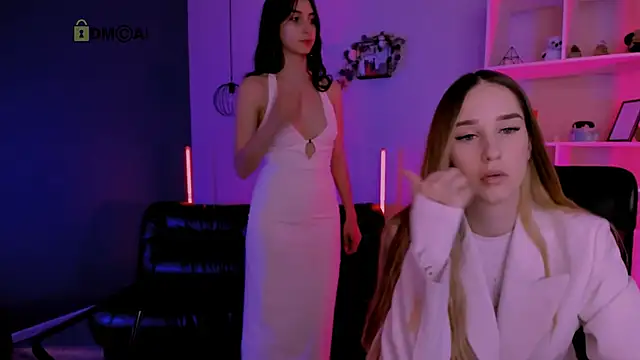 mila firee online show from March 31, 2026, 8:49 am