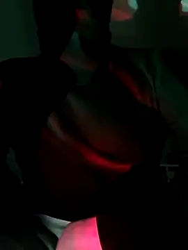 Thedream2025 online show from January 5, 2026, 5:27 pm