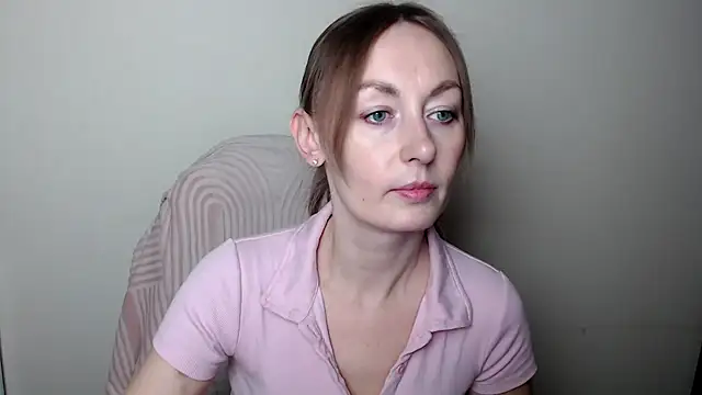 LiaSeass  online show from March 8, 2026, 12:41 pm