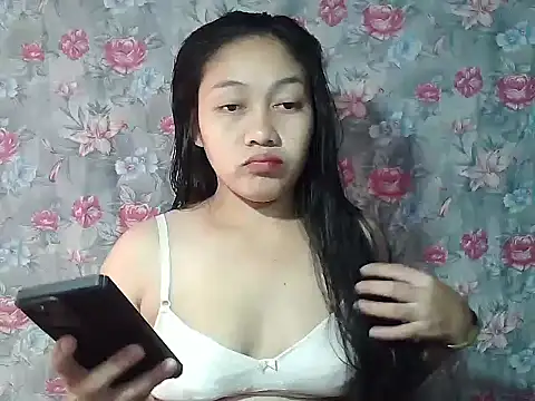 Lusty babe online show from March 9, 2026, 6:06 am