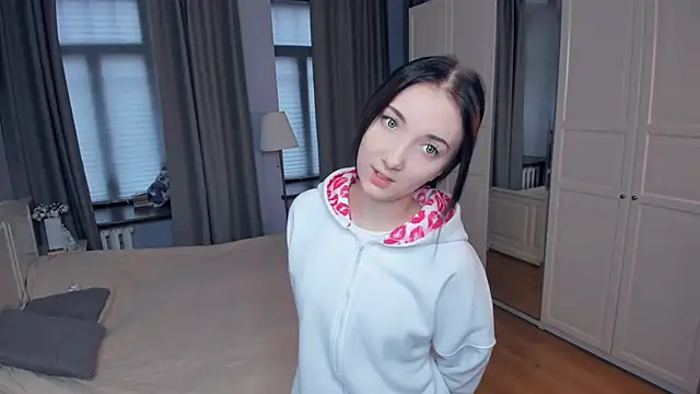 JanettVeld online show from December 18, 2025, 9:14 am