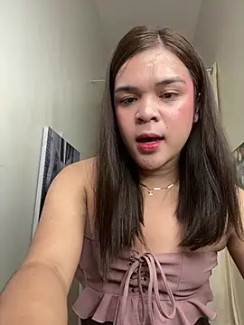 stripyapril online show from March 11, 2026, 5:12 am