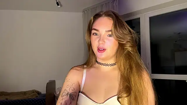 Ginnyinjeans online show from December 21, 2025, 1:13 pm