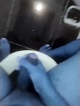 Snapshot of kaspzl chatting on February 8, 2026, 9:18 am kaspzl online show from February 8, 2026, 9:18 am