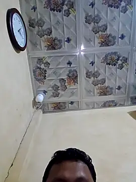 SHARIF12123 online show from December 22, 2025, 9:42 am