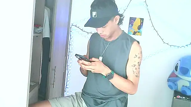 Snapshot of Glen_connor_11 chatting on January 10, 2026, 5:52 pm Glen connor 11 online show from January 10, 2026, 5:52 pm