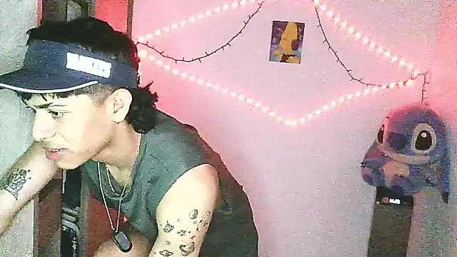 Snapshot of Glen_connor_11 chatting on January 10, 2026, 5:03 am Glen connor 11 online show from January 10, 2026, 5:03 am