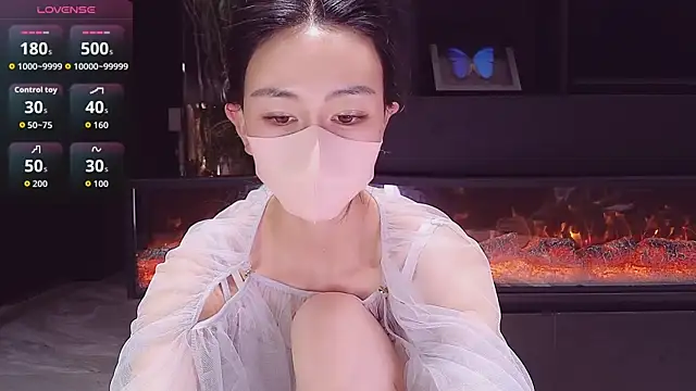 Anan-077 online show from April 12, 2026, 4:32 pm