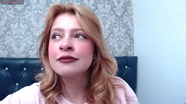  naughty angel  online show from February 22, 2026, 8:32 pm