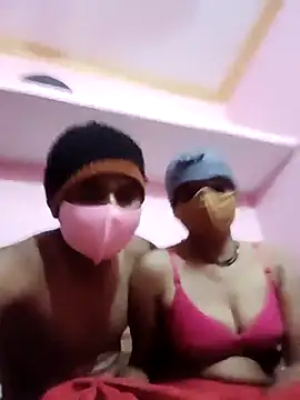 Cutiepie78 online show from January 7, 2026, 4:01 pm