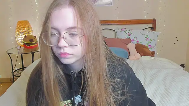 Snapshot of miya_soft chatting on March 3, 2026, 1:34 am miya soft online show from March 3, 2026, 1:34 am