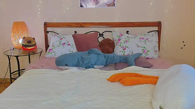 miya soft online show from May 16, 2026, 2:10 am