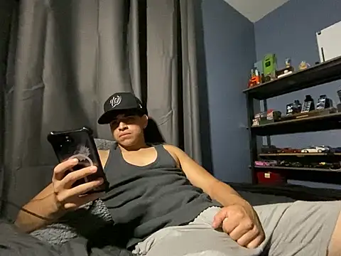 Snapshot of Playboy-Ever chatting on May 22, 2026, 5:38 am Playboy-Ever online show from May 22, 2026, 5:38 am