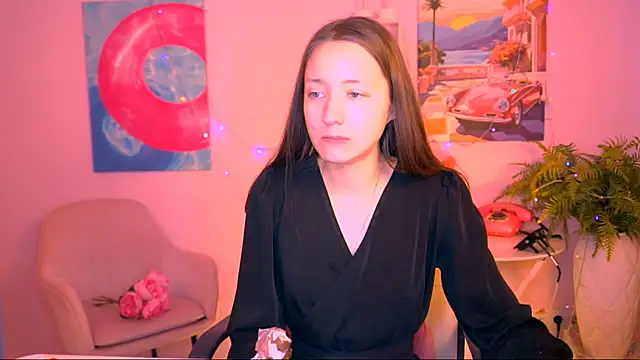 Snapshot of LuluPatterson chatting on December 23, 2025, 8:13 am LuluPatterson online show from December 23, 2025, 8:13 am