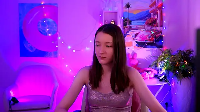 Snapshot of LuluPatterson chatting on December 14, 2025, 8:09 am LuluPatterson online show from December 14, 2025, 8:09 am