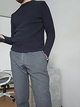 Lovebackground online show from January 13, 2026, 10:19 am