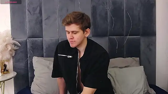 NickJohnas online show from February 1, 2026, 4:11 am