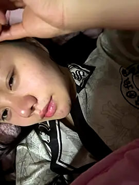 Snapshot of leo-kitty chatting on December 14, 2025, 9:04 am leo-kitty online show from December 14, 2025, 9:04 am