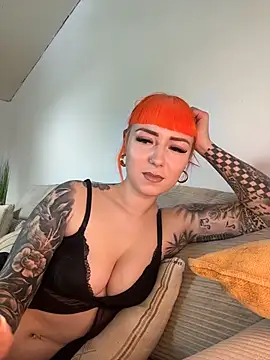 ScarletVixenLive online show from February 19, 2026, 2:25 pm