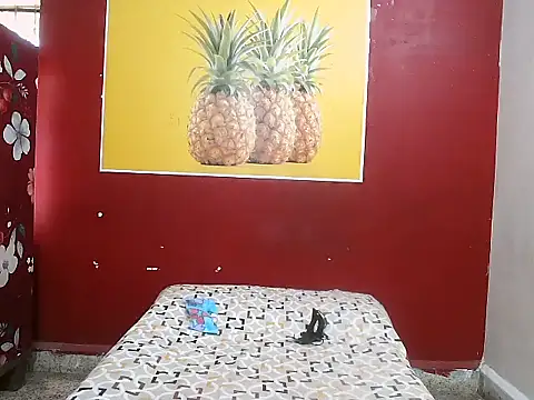 Lovelycouple25 online show from March 22, 2026, 6:15 am