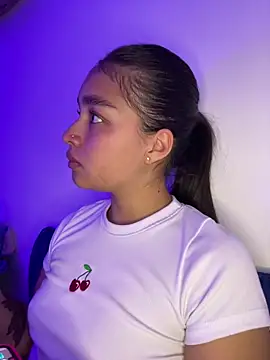 Iam samanthaaa online show from December 21, 2025, 4:25 am