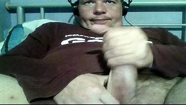 mrhardcock12 online show from March 19, 2026, 10:21 pm