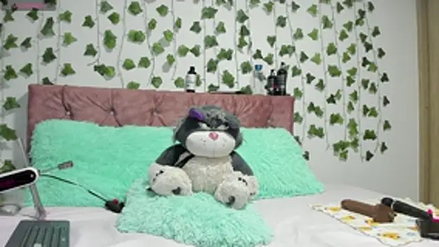 Snapshot of Ayla-marttinez chatting on July 10, 2026, 1:05 am Ayla-marttinez online show from July 10, 2026, 1:05 am