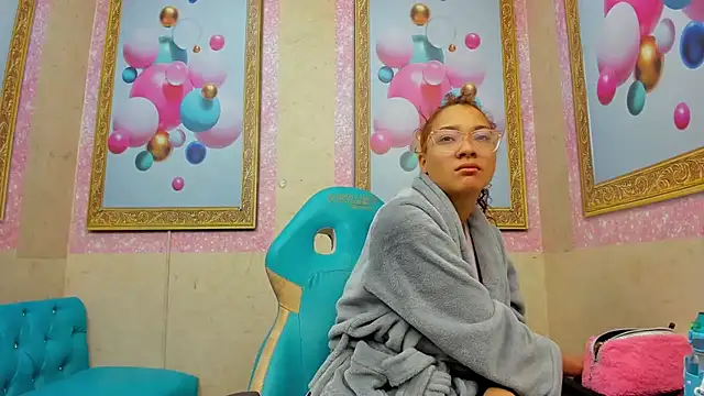 Jadde Greyy  online show from February 22, 2026, 2:47 am