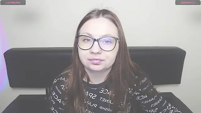 LiliaErmi online show from March 12, 2026, 7:56 am