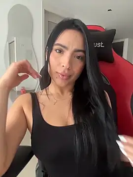 ValeriaTorress  online show from March 6, 2026, 8:26 pm