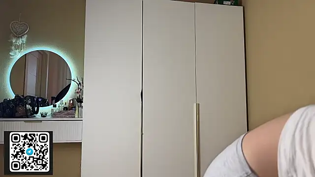 Mayal1na online show from March 13, 2026, 10:31 am