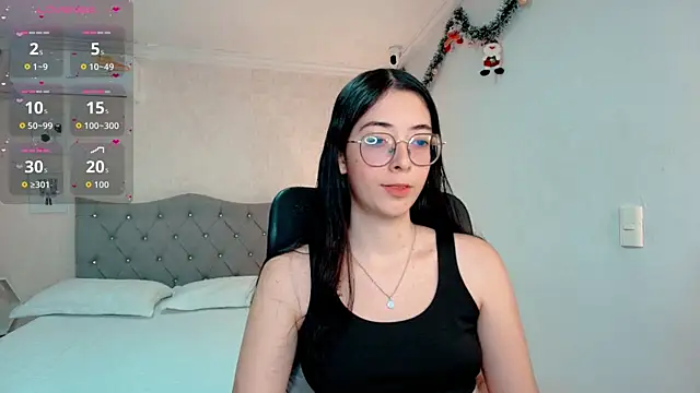 emmalove doll online show from January 7, 2026, 12:10 pm