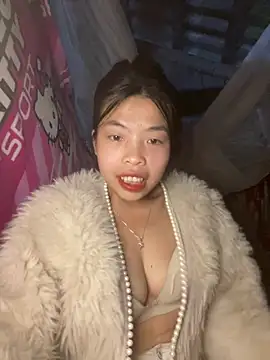 lux-su online show from February 25, 2026, 11:37 pm