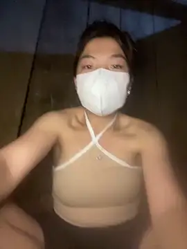 lux-su online show from April 10, 2026, 1:29 pm