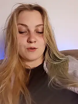 RebeFucksonn online show from June 12, 2026, 9:56 pm