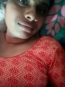 Snapshot of Arti_hot44A chatting on January 14, 2026, 8:07 am Arti hot44A online show from January 14, 2026, 8:07 am