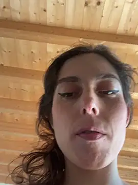 Snapshot of YourSlutQueen chatting on April 24, 2026, 11:01 am YourSlutQueen online show from April 24, 2026, 11:01 am