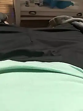 Snapshot of pj_pm90 chatting on January 11, 2026, 5:42 pm pj pm90 online show from January 11, 2026, 5:42 pm