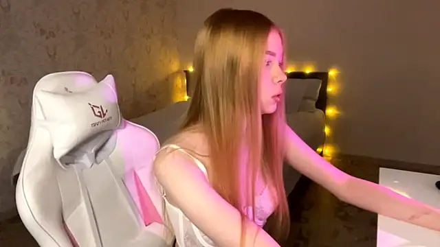 LumiSun online show from January 16, 2026, 6:56 pm