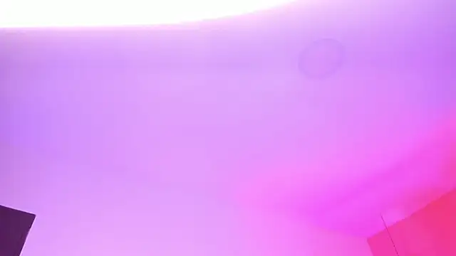 Snapshot of Meivis__ chatting on May 3, 2026, 1:25 pm Meivis online show from May 3, 2026, 1:25 pm